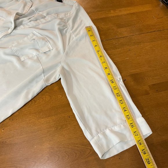 Torrid Women's Plus Size Light Gray 3/4 Sleeve Shirt Top Blouse Sz 2 - Picture 6 of 9